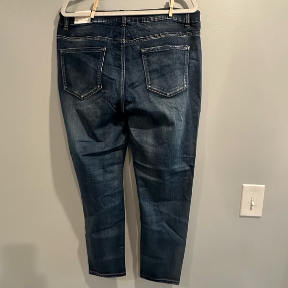 Blue Savvy Jeans Size 22 - Picture 2 of 3